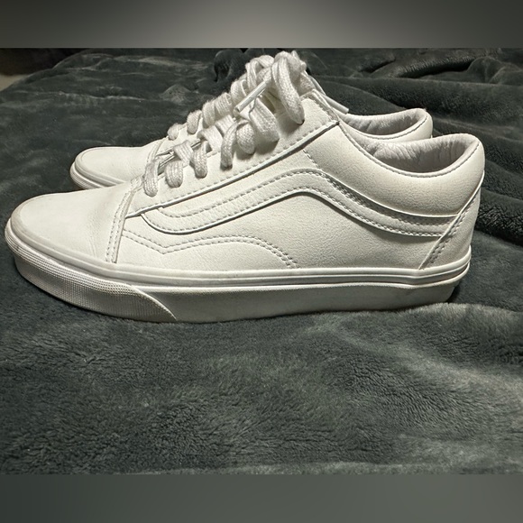 Vans Shoes size 6.5 - Picture 5 of 8